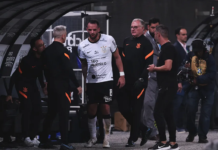 Um suspenso e três machucados: Corinthians tem problemas para enfrentar o Goiás