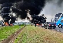 Rodovia Euclides da Cunha em Votuporanga é fechada em protesto após derrota de Bolsonaro