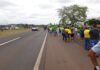 Bolsonaristas liberam Rodovia Euclides da Cunha e fazem ato na Praça Cívica