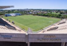 Arena Plínio Marin: Prefeitura abrirá licitação para terminar iluminação