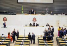 Partidos da base de Tarcísio já se articulam para comandar a Assembleia