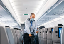 Após 3 meses, Anvisa decide que uso de máscaras volta a ser obrigatório em aeroportos e aviões no Brasil