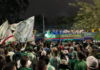 É campeão! Jogadores do Palmeiras festejam o título do Brasileirão em trio elétrico