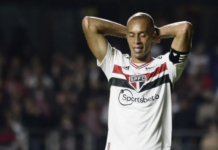Miranda avalia saída do São Paulo por mais tempo de jogo em 2023
