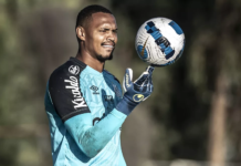 São Paulo procura Santos e Atlético-MG por reforços; John e Jair são alvos
