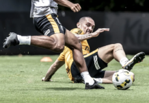 Maicon volta a ser titular do Santos após oito jogos ausente