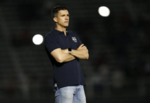 Novo técnico? Santos procura Mauricio Barbieri, do Bragantino