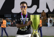 Na mira do profissional, Balão festeja momento pelo Santos: “Me deu oportunidade”