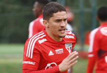 Pablo Maia ignora opções para deixar o São Paulo: “Estou focado em jogar”