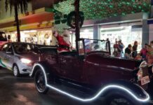 Prefeito entrega chave da cidade ao Papai Noel da ACV