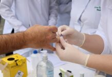 Dezembro Vermelho: Unidades de Saúde oferecem testes rápidos para HIV e Sífilis