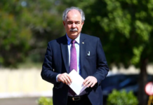 Lula confirma Aloizio Mercadante como presidente BNDES