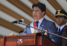 Presidente do Peru, Pedro Castillo é destituído e preso após tentar golpe de Estado