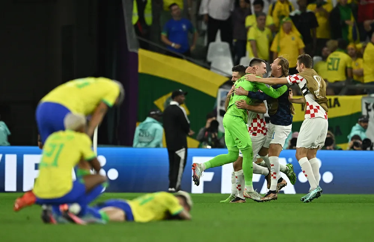 Com derrota nos pênaltis, Brasil cai pela sexta vez nas quartas de Copa