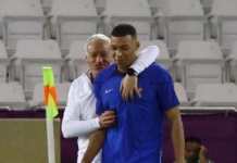 França terá força máxima contra Inglaterra; Mbappé ganha “carinho” de técnico