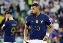 Mbappé é desfalque em treino da França nesta terça