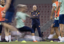 Tite rebate críticas às dancinhas da Seleção: “Se tiver que dançar, eu vou dançar”