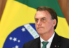 Bolsonaro vai aos EUA para não passar faixa, em resort onde Trump tem casa