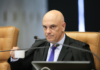 “Terroristas” cometeram crimes e agora querem que prisão seja “colônia de férias”, diz Moraes