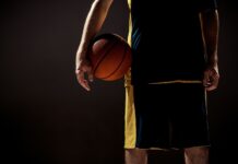 Prefeitura abre inscrições gratuitas para aulas de basquete no CSU