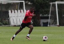 Méndez diz que Pato o incentivou a fechar com o São Paulo e que Ceni o quer mais adiantado