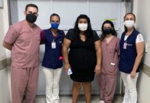 Paciente visita equipe para agradecer atendimento da Santa Casa