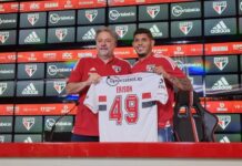 Erison evita disputa com Calleri e revela papo com Ceni antes de ser contratado pelo São Paulo