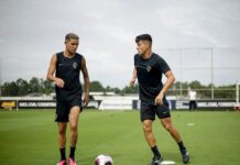 Corinthians volta da folga, e Roni participa do primeiro treino do dia