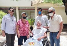 Paciente ganha festa de aniversário na Santa Casa