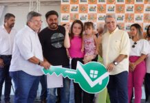 Sonho realizado: Carlão Pignatari entrega moradias à população de Severínia e Icém