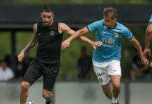 Renato Augusto dá mais um passo em retomada e até surpreende em jogo-treino do Corinthians