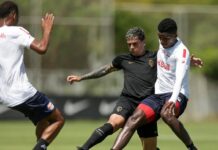 Corinthians goleia o Red Bull Bragantino II em jogo-treino no CT