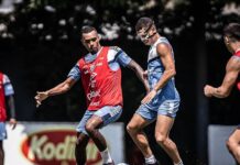 Sandry e Deivid voltam a trabalhar com o elenco do Santos