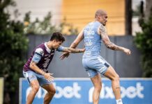 Maicon e Carabajal voltam a trabalhar com o elenco do Santos