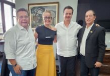 Carlão Pignatari promove encontro de prefeito e vereadores com secretário Gilberto Kassab