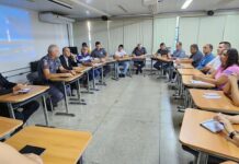Prefeitura participa de reunião sobre medidas de segurança nas escolas