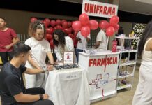 Alunos do 1º período de Administração e Ciências Contábeis promovem Feira de Imposto