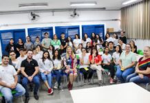 Estudantes da escola SAB participam de bate-papo sobre cidadania e direitos humanos
