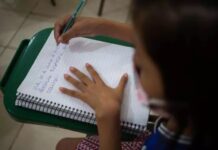 Brasil fica atrás de Uzbequistão e Kosovo em avaliação de leitura de alunos 4º ano
