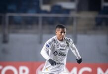 Diretor do Santos cita caso Vini Jr. e cobra punição da Conmebol por racismo no Chile