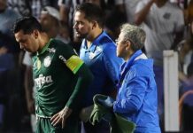 Gómez tem fissura na face, treina normalmente, mas segue como dúvida no Palmeiras