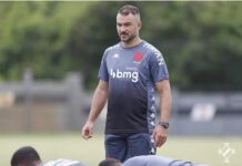 Corinthians acerta contratação de Daniel Felix, preparador físico do Vasco