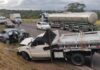Acidente entre carro e caminhonete deixa vítima em estado grave na BR-153