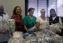 Associação Italiana entrega mantas para Santa Casa