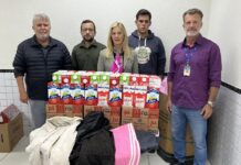 Curso de Medicina Veterinária repassa donativos ao Fundo Social de Solidariedade
