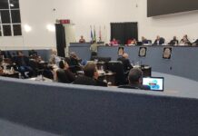 Vereadores votam veto da Prefeitura a agentes de segurança nas escolas