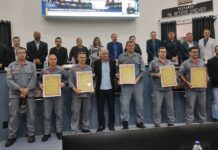 Corpo de Bombeiros recebe Voto de Congratulação por resgate heroico em Votuporanga