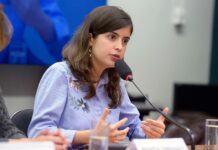 Jura pede recursos para cultura à deputada Tábata Amaral