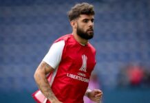 Yuri Alberto completa um mês sem gols no Corinthians e vive terceiro longo jejum na temporada