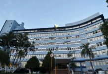 Bebê é internado na UTI após se afogar em balde com água em Guararapes